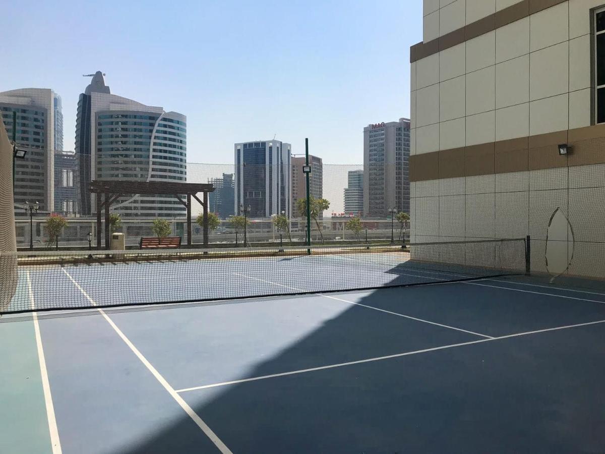 Frank Porter - Mon Reve Dubai Exterior photo